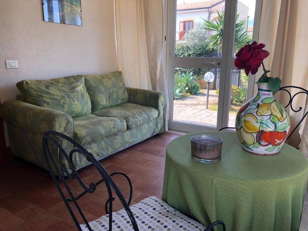 Villa Cavalluccio Marino Con Piscina Idromassaggio Carini Eksteriør bilde