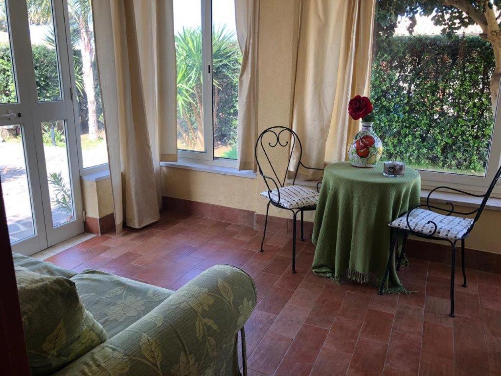 Villa Cavalluccio Marino Con Piscina Idromassaggio Carini Eksteriør bilde